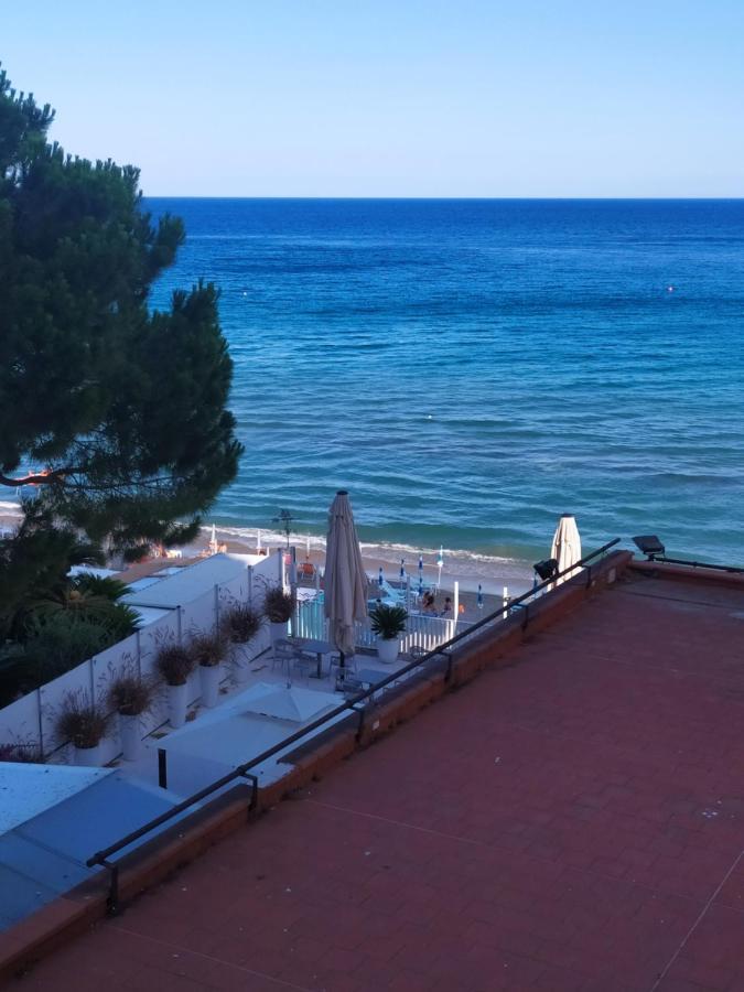 Diana Grand Hotel Alassio Luaran gambar